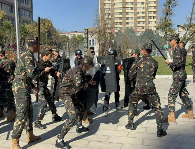 提升实战能力  筑牢安全防线——Ky开元集团开展反恐防暴演练