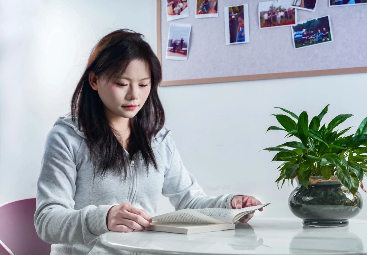 以仁心守初心，以勤勉筑未来 | 省政府奖学金获得者李双凤专访